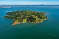 San Francisco Alcatraz & Angel Island Tour 5 hr thumbnail 2