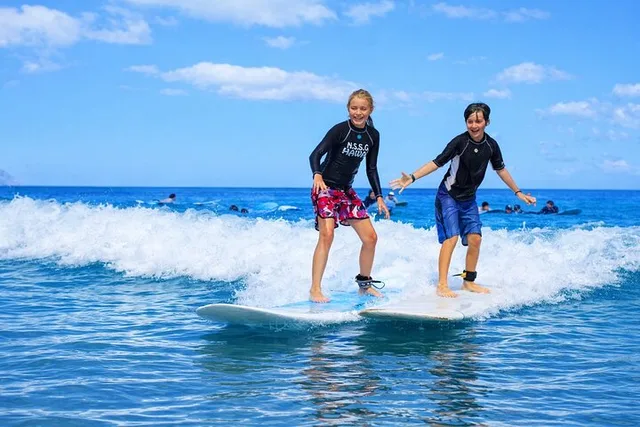 Oahu Surfing Lesson - Image 2