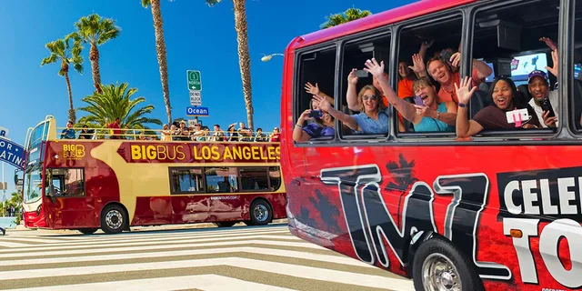 Los Angeles Hop-on Hop-off and TMZ Celebrity Tour - Image 1