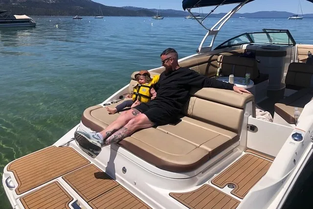 Lake Tahoe Yacht Tour 4.5 Hours - Image 5