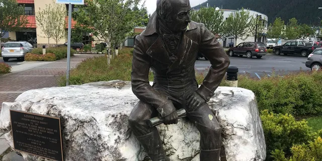 Sitka Haunted Walking Tour - Image 3