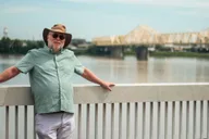 Louisville Photoshoot Walking Tour thumbnail 1