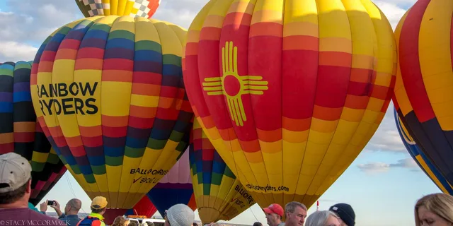 Albuquerque Hot Air Balloon Ride - Image 3