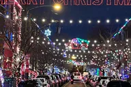 Philadelphia Holiday Lights Trolley Tour BYOB thumbnail 4