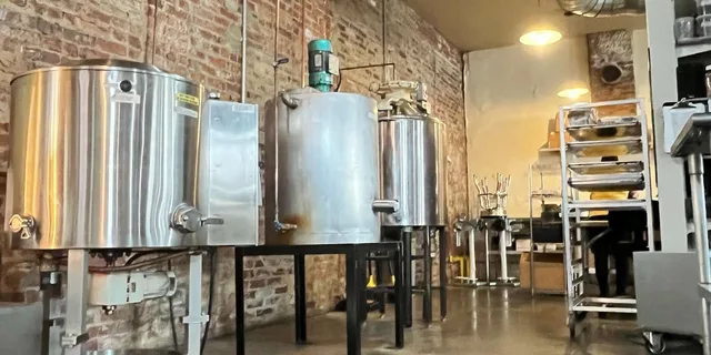 Nashville Chocolate Factory Tour - Image 4