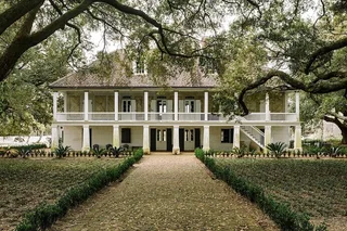 New Orleans Whitney Plantation Tour with Transport