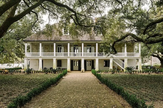 New Orleans Whitney Plantation Tour with Transport - Image 1