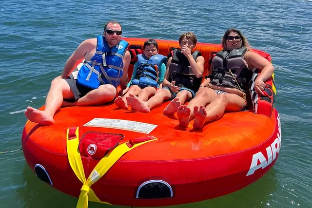 Miami Water Adventure with Drinks and Jet Skis - Image 4