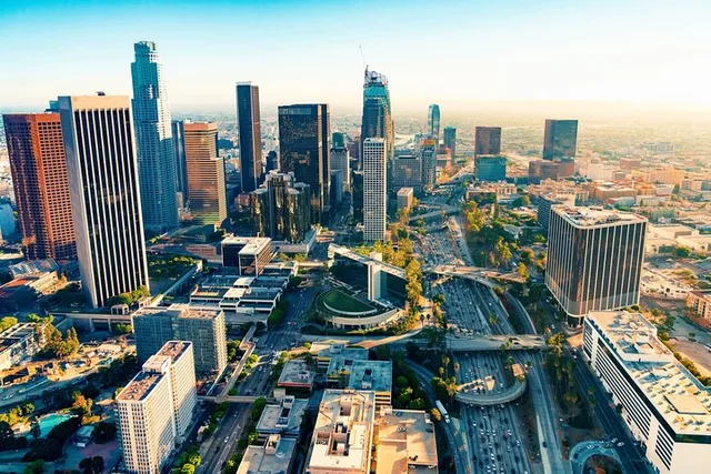 Los Angeles Icons Private Highlights Tour 5 hr - Image 1
