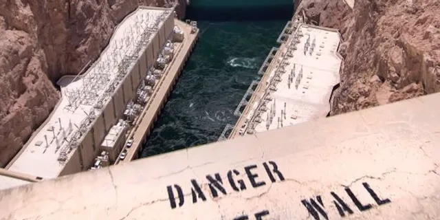 Las Vegas Hoover Dam Express Tour - Image 4