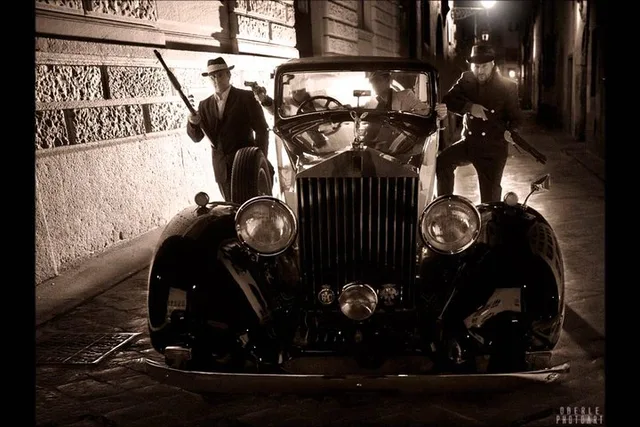 New York City Mafia Tour by Private Vehicle - Image 1