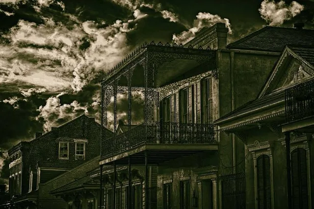 New Orleans Dark History Walking Tour - Image 1