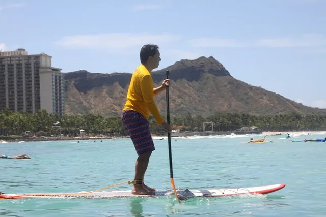 Waikiki Stand-Up Paddleboard Lesson - Image 2