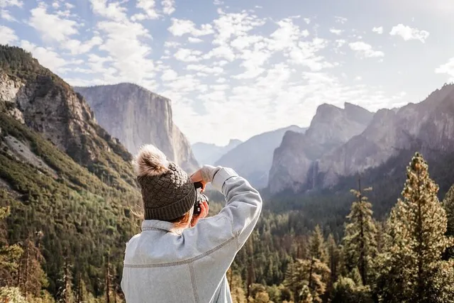 San Francisco Yosemite Women's 3-Day Lodging Adventure - Image 2