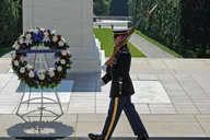 Arlington Cemetery Guard Ceremony & Iwo Jima Memorial Tour 2.5 hr thumbnail 1