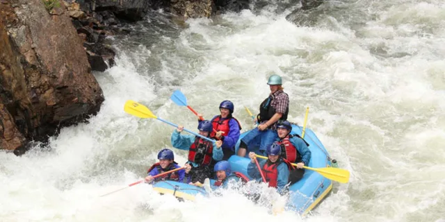 Denver Whitewater Rafting Adventure on Lower Clear Creek - Image 3