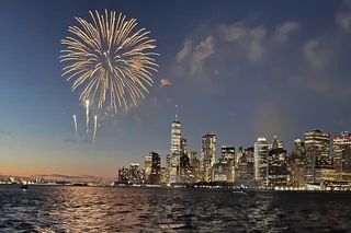 New York City Fireworks Boat Tour 3 hr