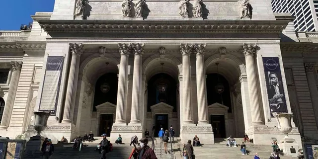 New York City Art Deco Architecture Tour - Image 6