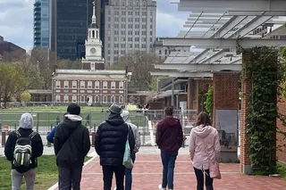 Philadelphia Walking Tour in Arabic 2 hr