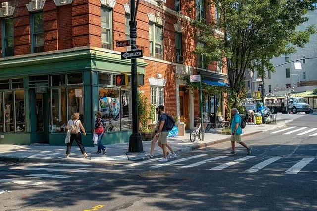 New York SoHo, Greenwich Village, and Meatpacking District Tour in French - Image 4