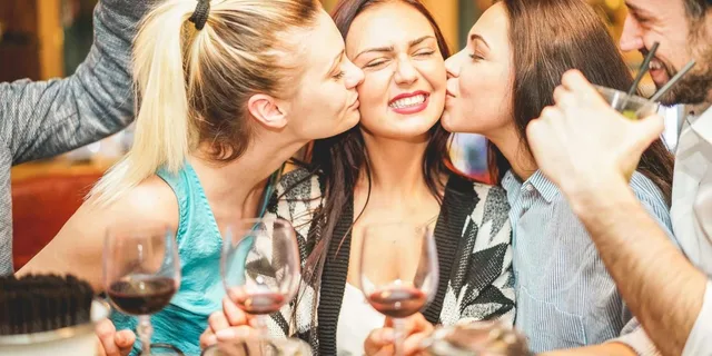 New York Wine Tasting Tour with Expert Guide - Image 4