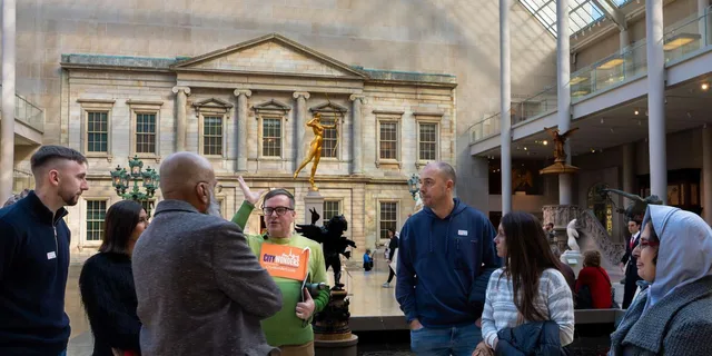 New York Metropolitan Museum Art Tour with Skip-the-Line Access - Image 3