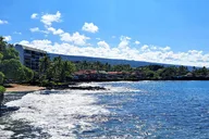 Kailua-Kona Private Tour in Luxury Van thumbnail 3