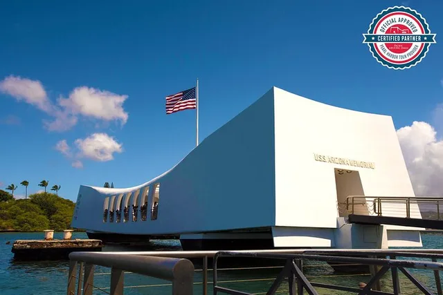Honolulu Pearl Harbor City Tour - Image 1