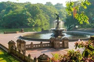 New York Central Park Walking Tour with Breakfast thumbnail 4