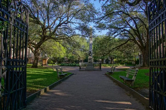 Charleston History Walking Tour - Image 4
