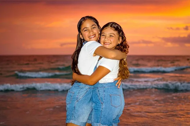 Daytona Beach Family Sunset Photo Session - Image 2