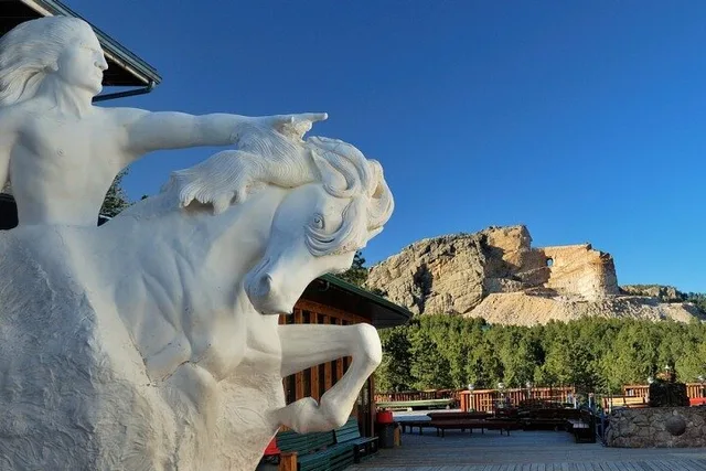 Keystone Mt Rushmore, Crazy Horse & Custer State Park Tour - Image 1