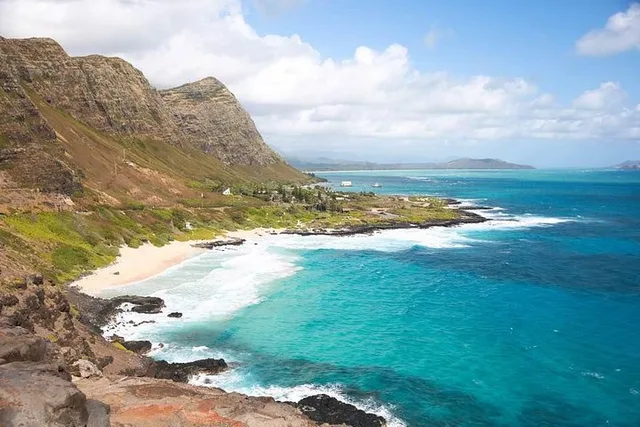 Honolulu Private Half-Day Tour with Videography - Image 1