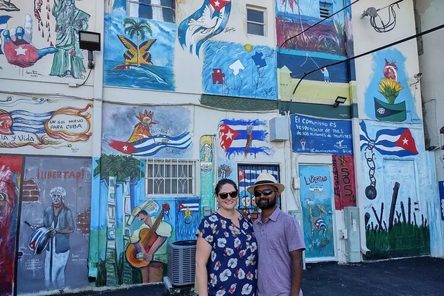 Miami Little Havana Arts and Culture Tour 2.5 hr - Image 6