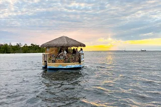 Fort Myers Beach Tiki Cruise at Sunset 90 min