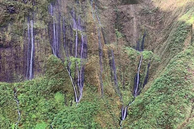 Maui Helicopter Tour 60 Min - Image 6