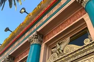Santa Monica Private Tour with Restaurant and Bar Stops thumbnail 4