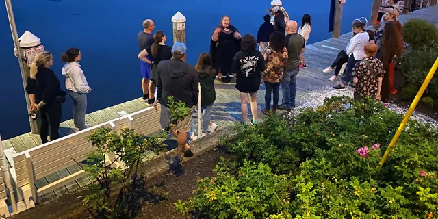 Mystic Ghost Tour of Downtown at Night - Image 6