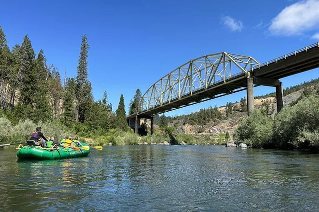 Grants Pass Rogue River Rafting Trip 3 hr - Image 2