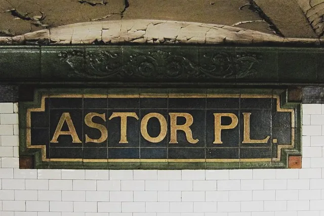 New York City Vintage Tour in Lower Manhattan - Image 6