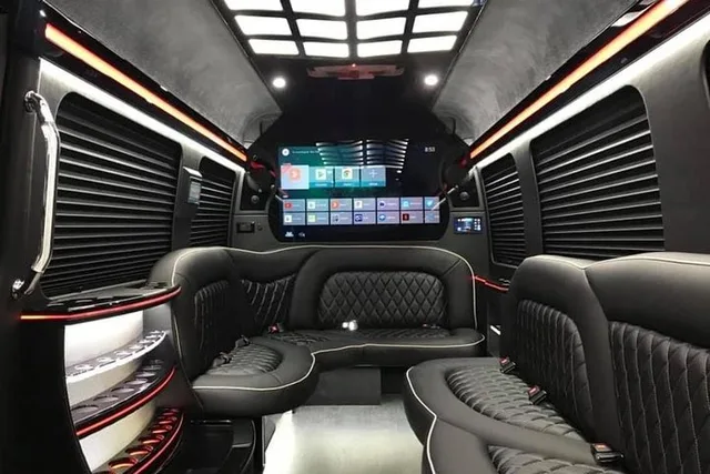 Fort Lauderdale Party Bus Tour - Image 2