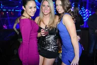 Las Vegas Nightclub and Bar Crawl with Party Bus thumbnail 4