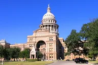 Austin Scavenger Hunt: Capitol Sights & Downtown Gems thumbnail 3