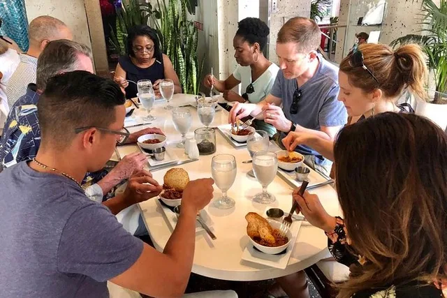 Miami Beach Food & History Tour in South Beach - Image 3