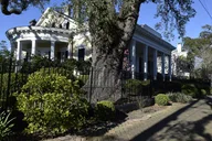 New Orleans Garden District Walking Tour thumbnail 4