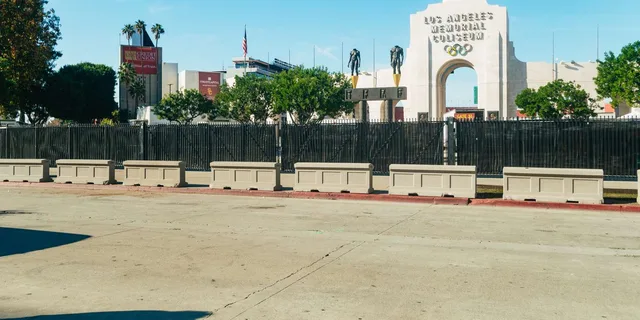 Los Angeles City Tour with Hollywood & Beverly Hills - Image 5