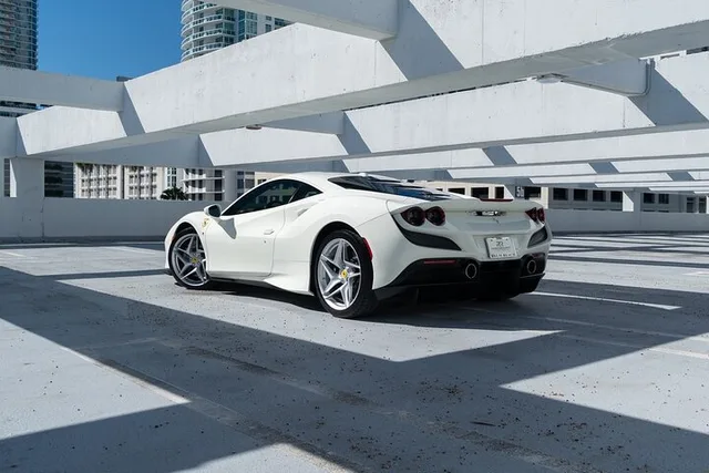 Miami Supercar Driving Experience - Image 5