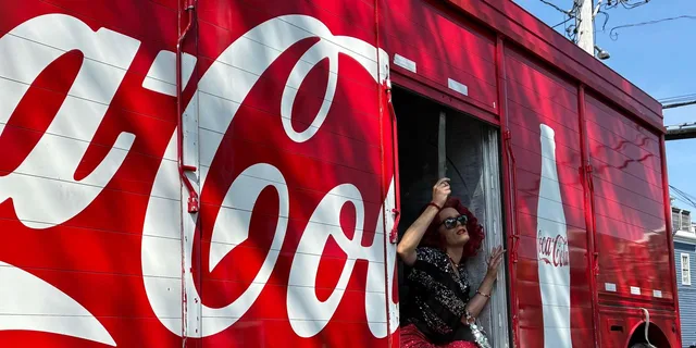 Boston History Walking Tour with Lucinda Lipol - Image 1