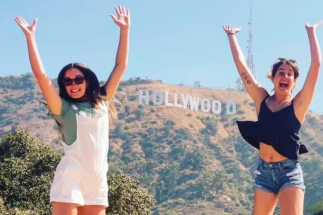 Hollywood to Beverly Hills Sightseeing Tour - Image 2