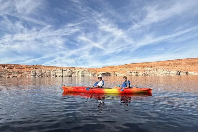 Page Kayak and Hike at Antelope Canyon - Image 6
